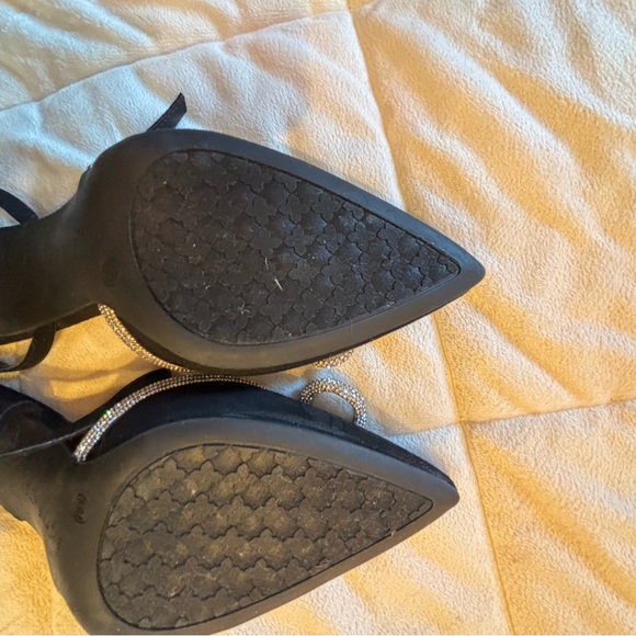 Kelly & Kate Bow Heels -NEW WITHOUT BOX - Picture 5 of 8